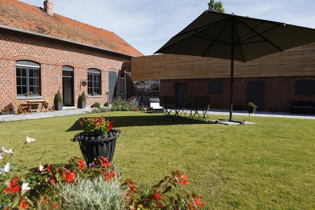 La Cense - Ferme des Tilleuls Houplines Extérieur photo